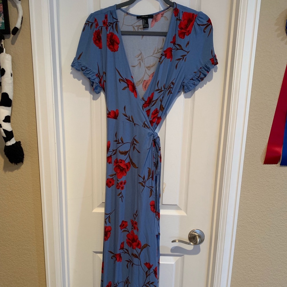 Forever 21 Maxi Wrap Dress Size L
